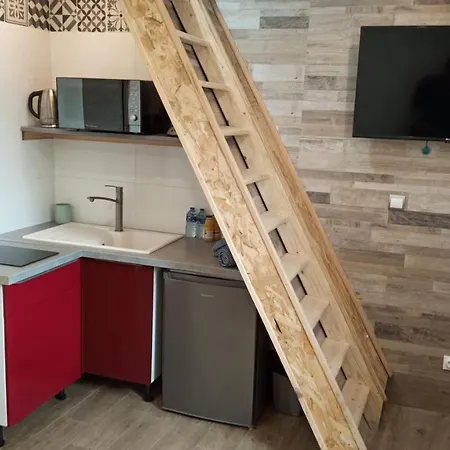 Villadali-fr Appart Clim, Wifi, Terrasse, Cuisine Parking Gratuit Apartment Toulon